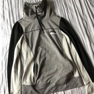 PINK Victoria’s Secret Sportswear Longsleeve